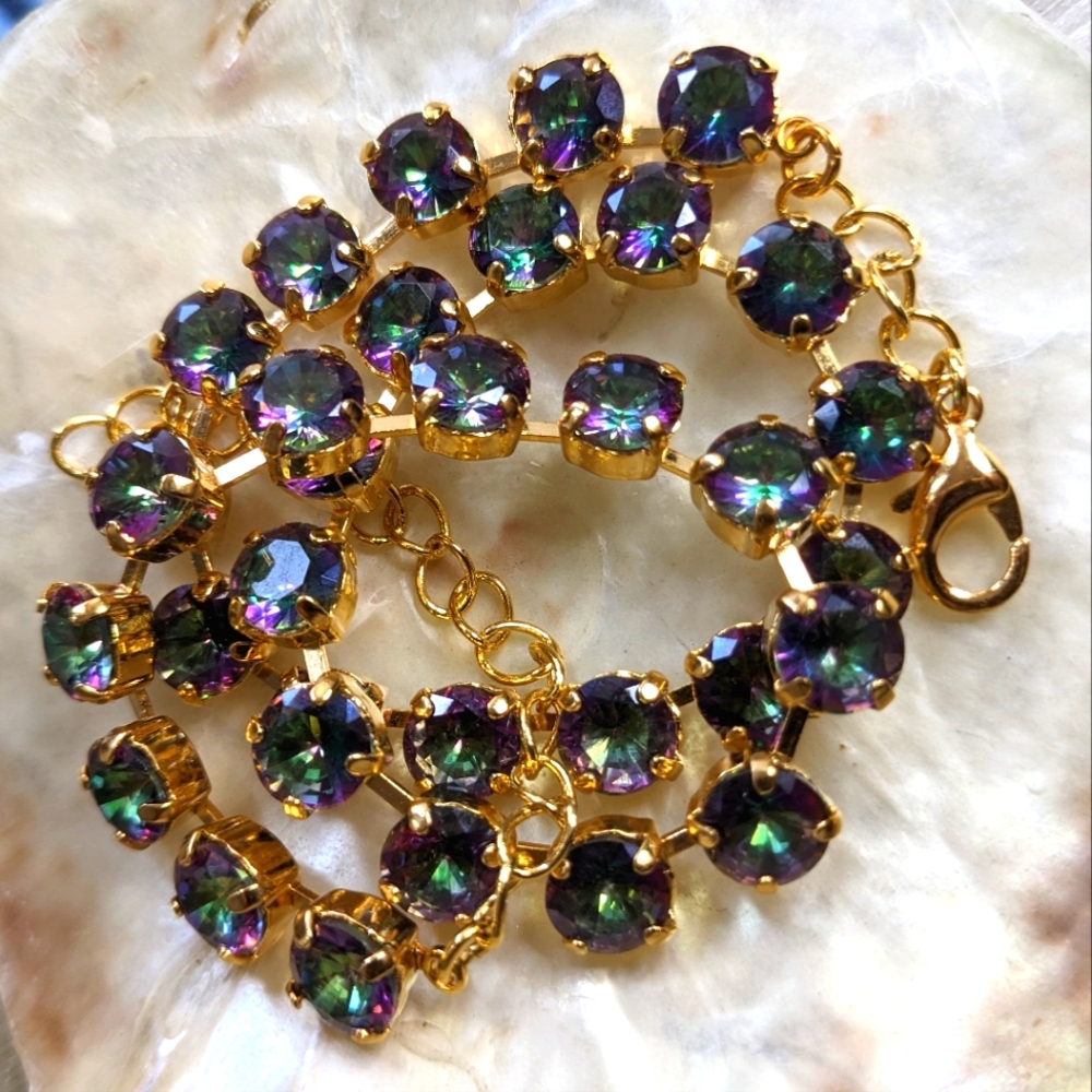 Natural Mystic Topaz 2.5 Carats in 14K Gold Plated Necklace